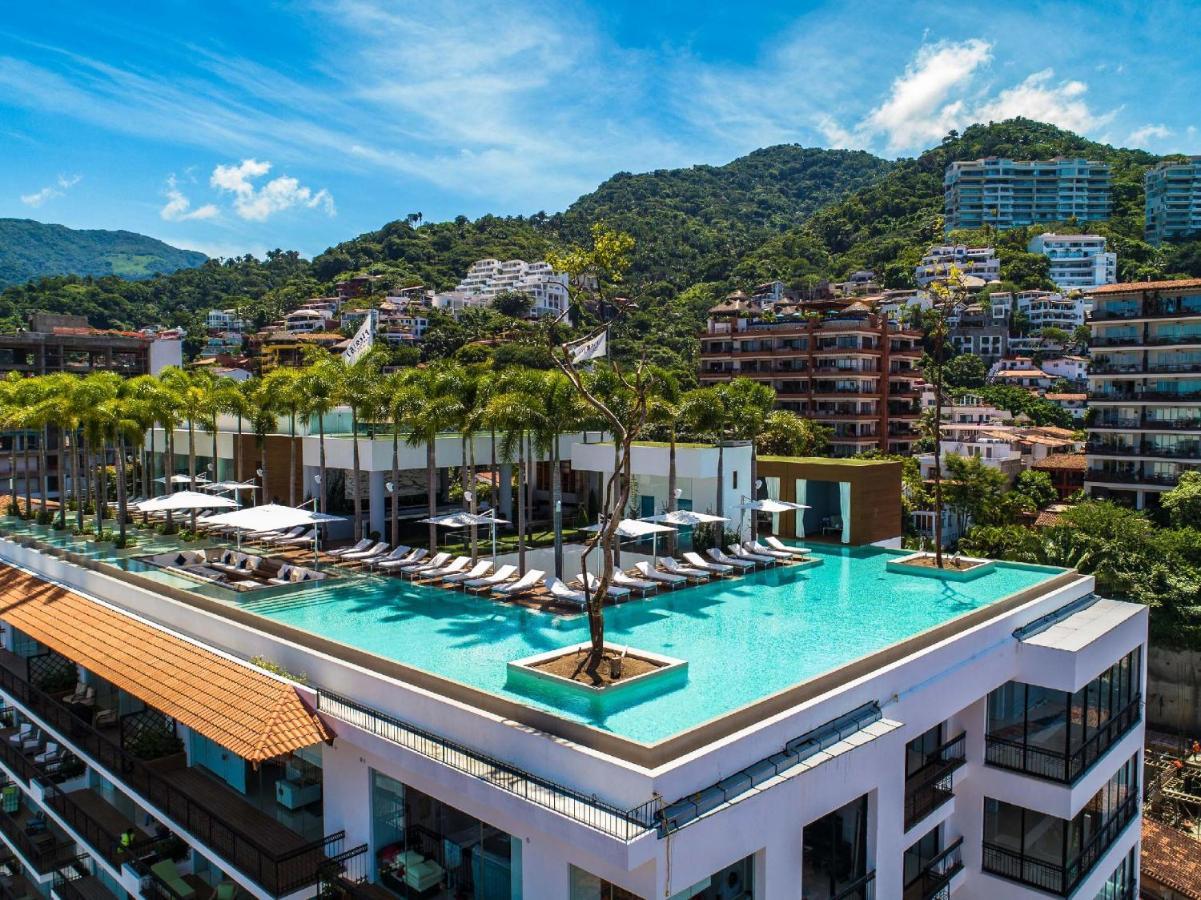 Pier 57 - 709 Stunning View 2 Bedroom Romantic Zone *