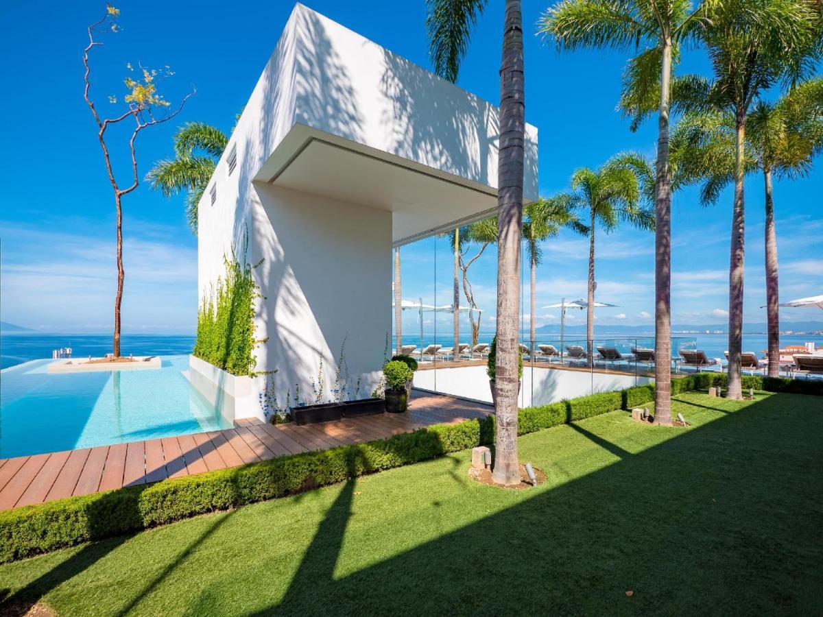 Pier 57 - 709 Stunning View 2 Bedroom Romantic Zone * Puerto Vallarta