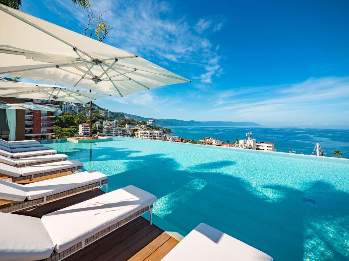 Pier 57 - 709 Stunning View 2 Bedroom Romantic Zone Puerto Vallarta
